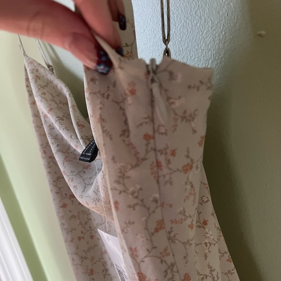 Forever 21 Floral Mini Dress Womens Small - Picture 5 of 6